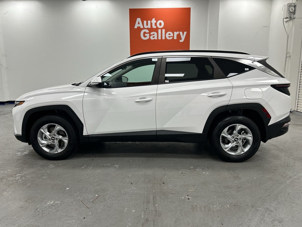 2023 Hyundai Tucson SEL photo 2