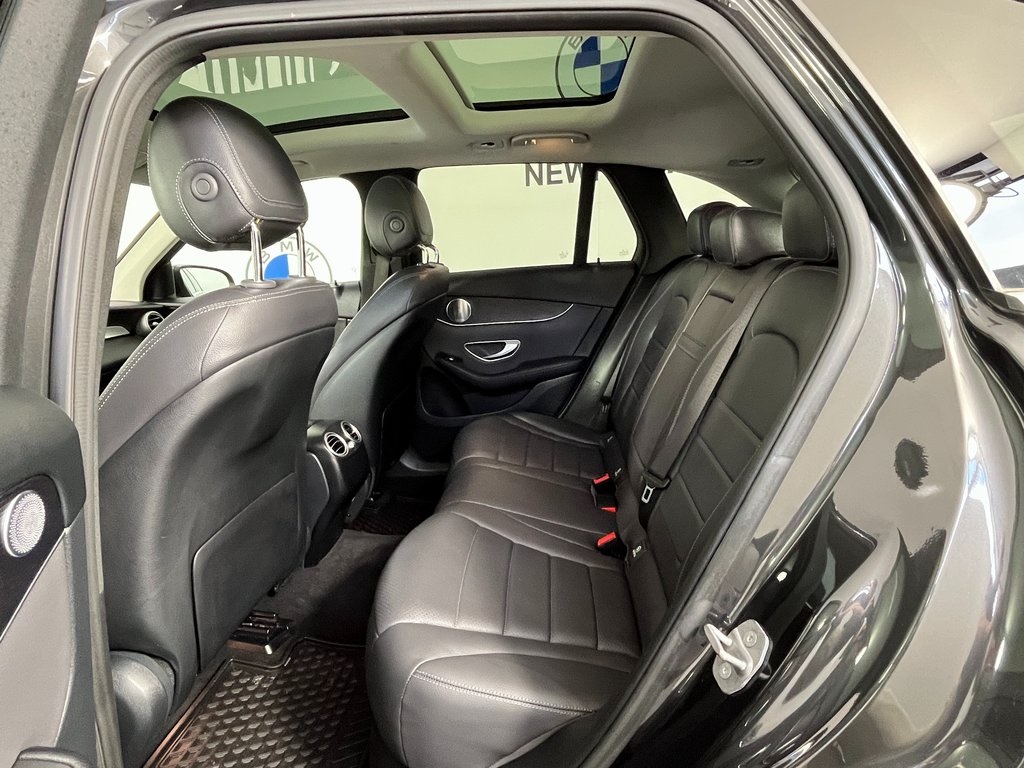 2021 Mercedes Benz GLC 300 4MATIC photo 16