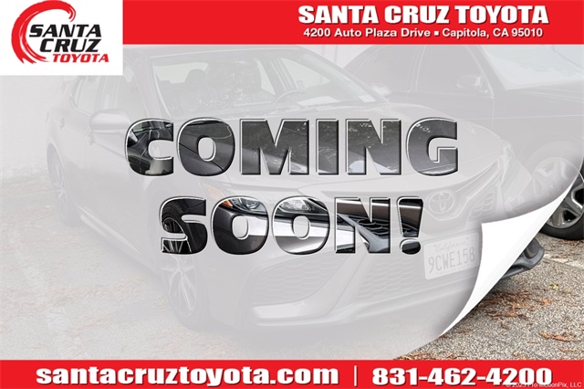 2023 Toyota Camry SE's photo