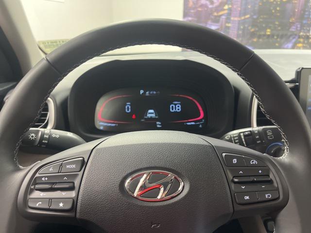 2026 Hyundai Venue SEL photo 12