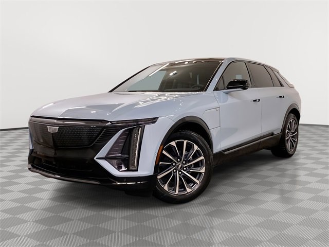 2025 Cadillac LYRIQ Sport 2's photo