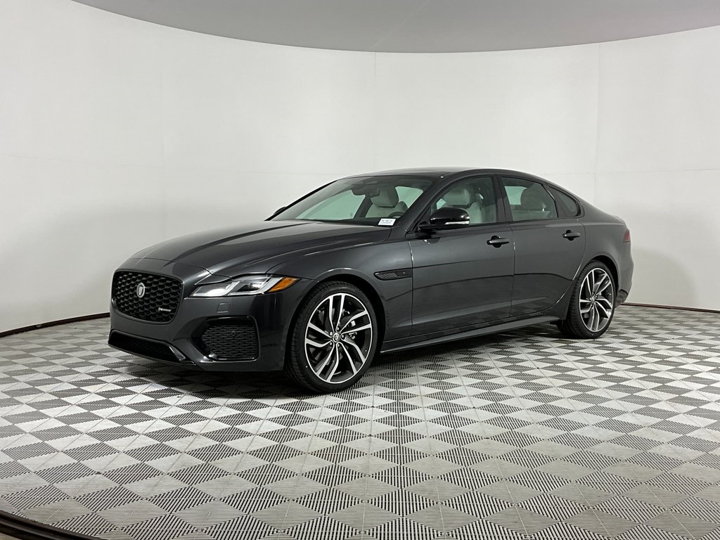 New 2024 Carpathian Gray Premium Metallic Jaguar R-Dynamic SE image 1