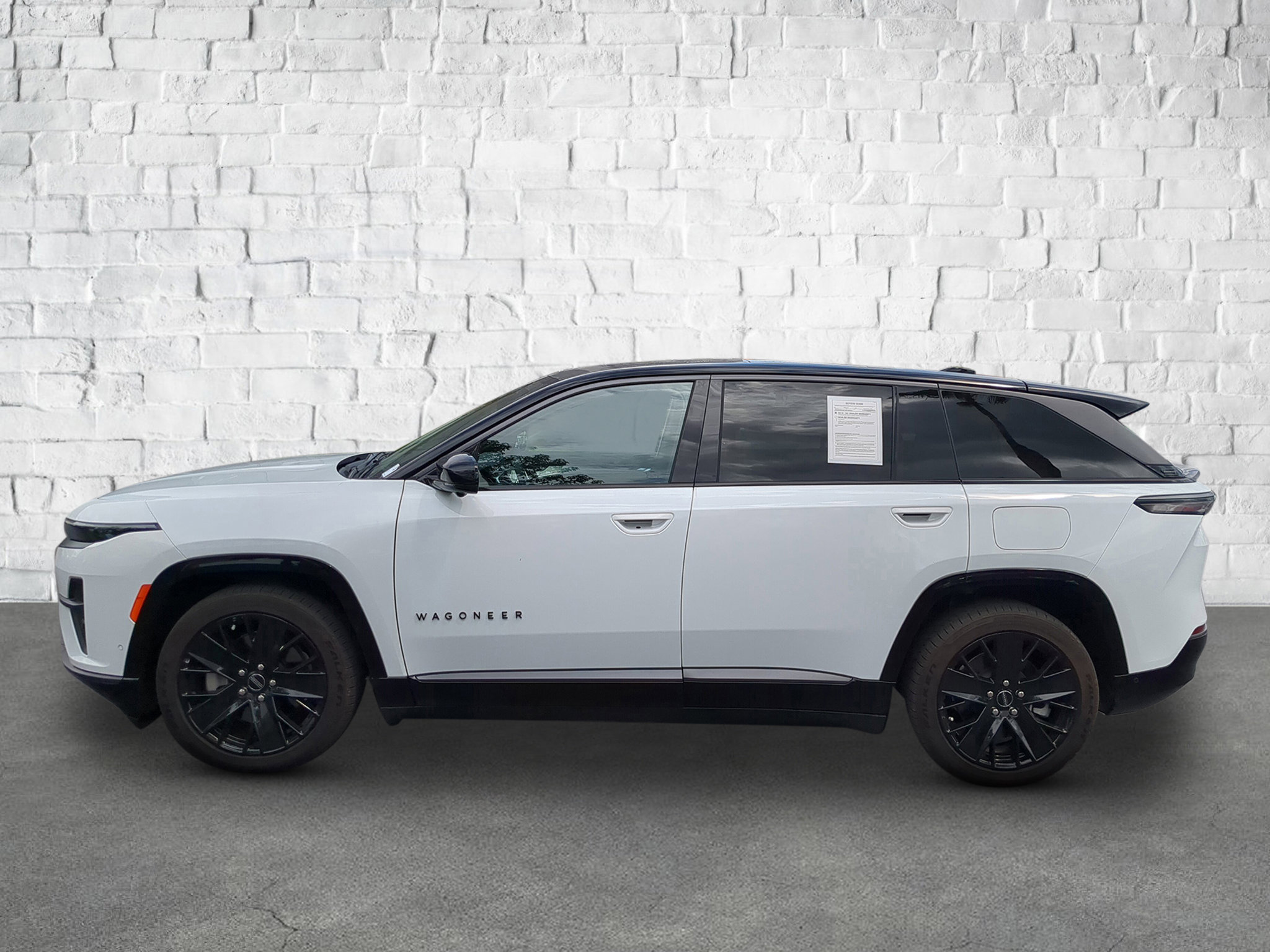 2024 Jeep Wagoneer S Launch Edition photo 3