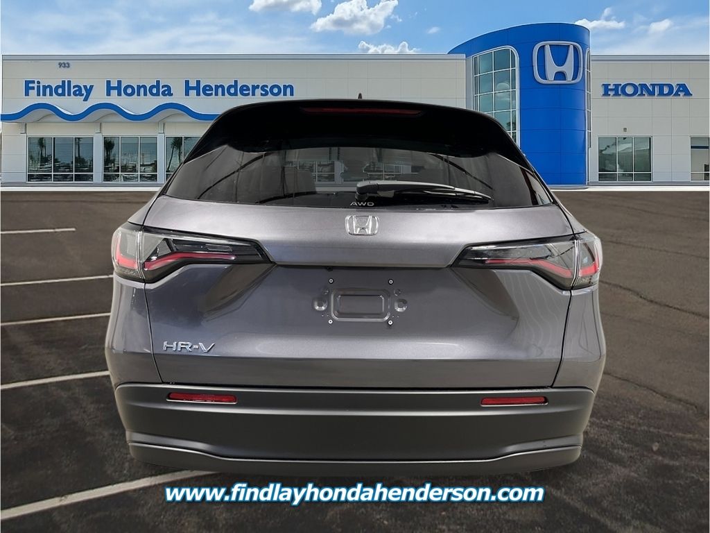 2026 Honda HR-V LX photo 4