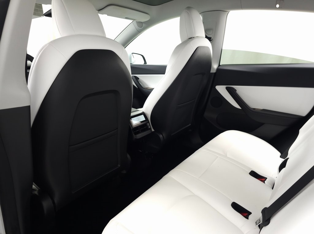 2020 TESLA MODEL Y - Image 31