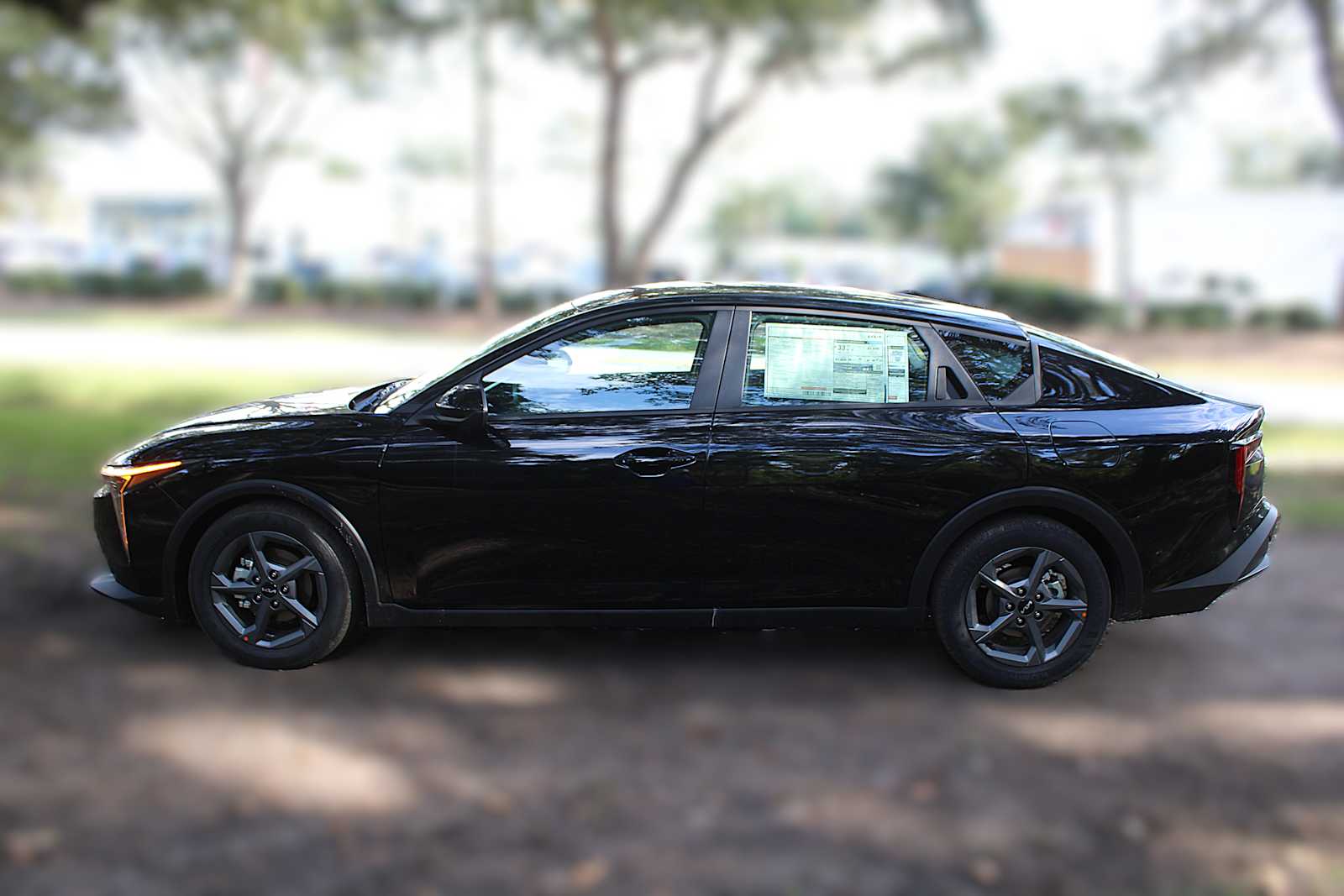 2025 Kia K4 LXS photo 25