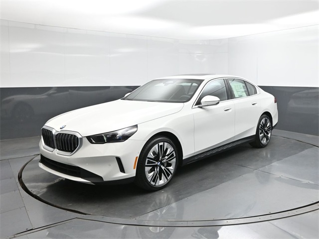 2026 BMW 5 Series 530i's photo