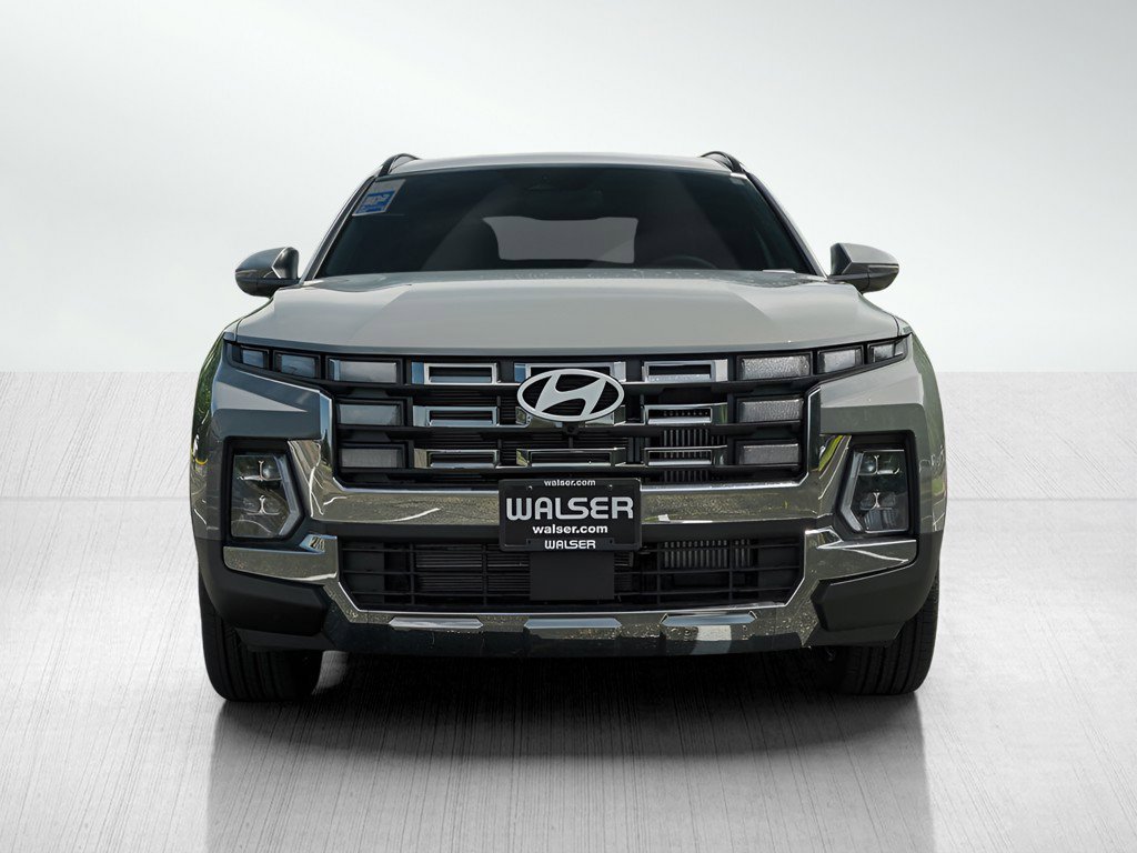 2025 Hyundai Santa Cruz Limited photo 2
