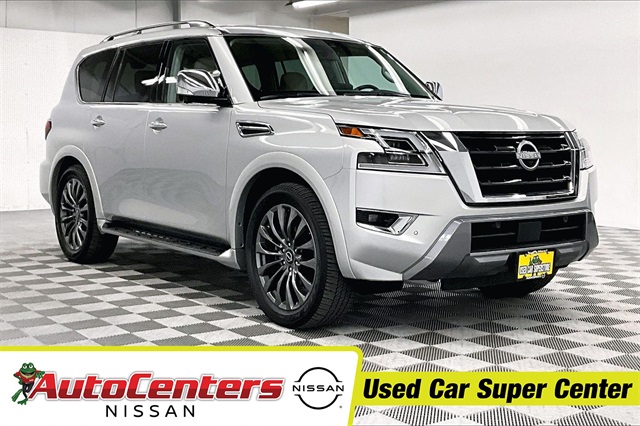 2024 Nissan Armada Platinum's photo