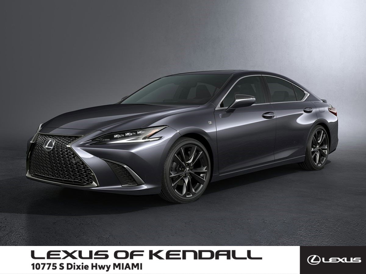 2022 Lexus ES 350's photo