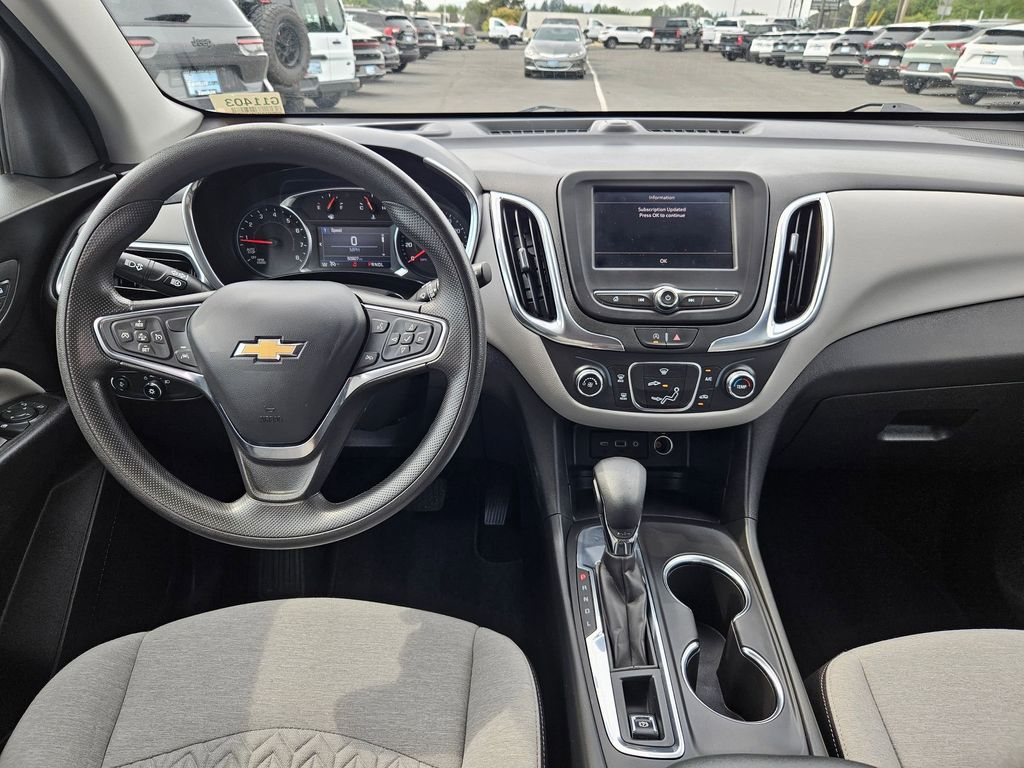 2023 Chevrolet Equinox LT photo 23