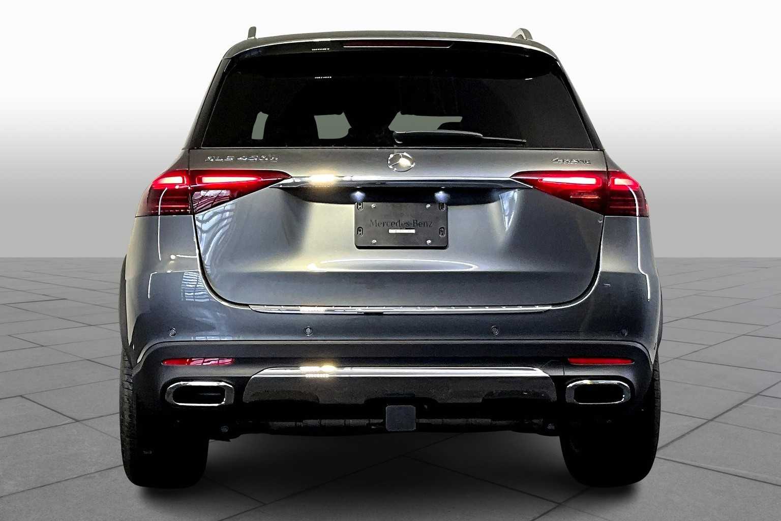 2026 Mercedes Benz GLE 450e 4MATIC photo 4