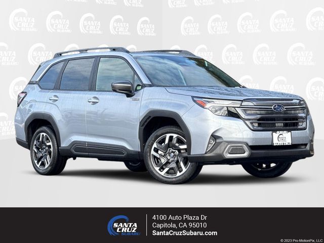 2025 Subaru Forester Limited's photo