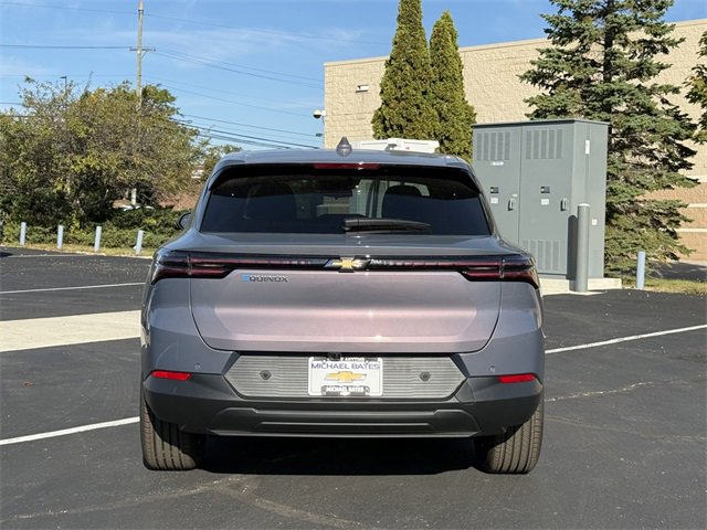 2026 Chevrolet Equinox EV 1LT photo 4