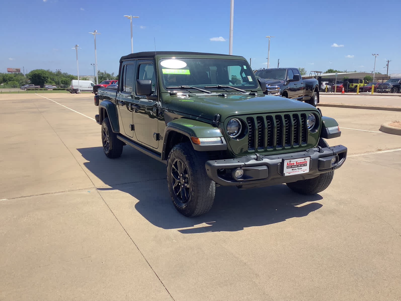 2023 Jeep Gladiator Freedom photo 3