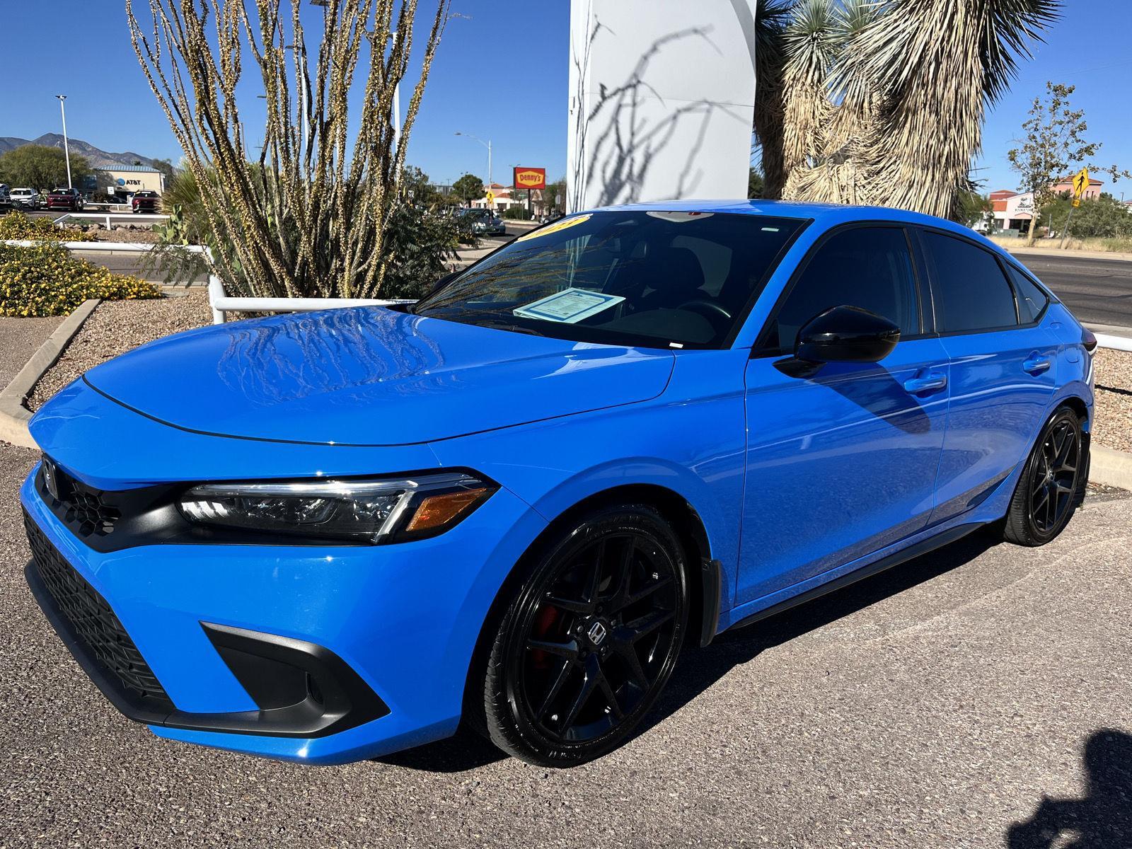 2023 Honda Civic Hatchback Sport's photo