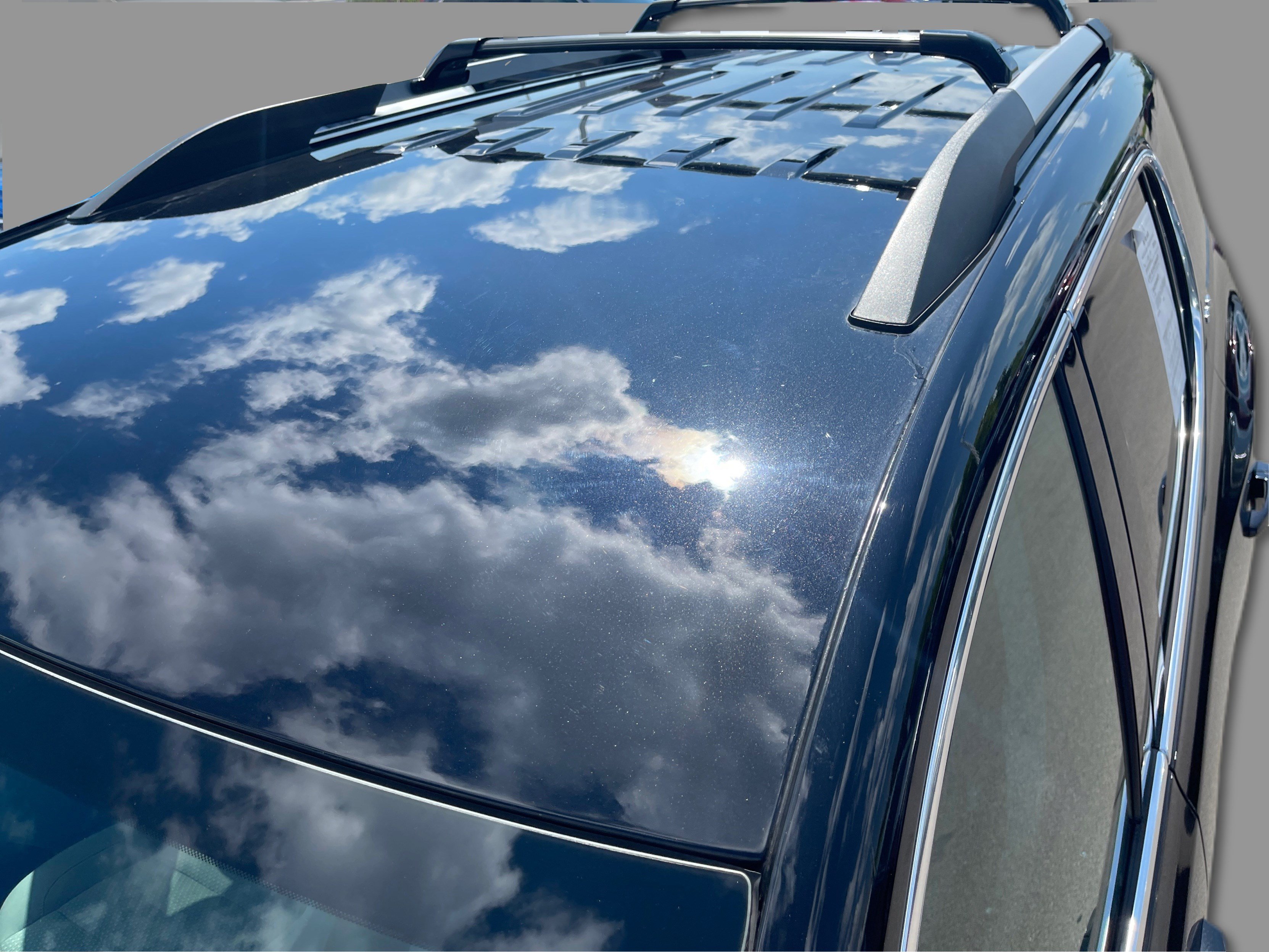 2023 Gmc Acadia SLE photo 2