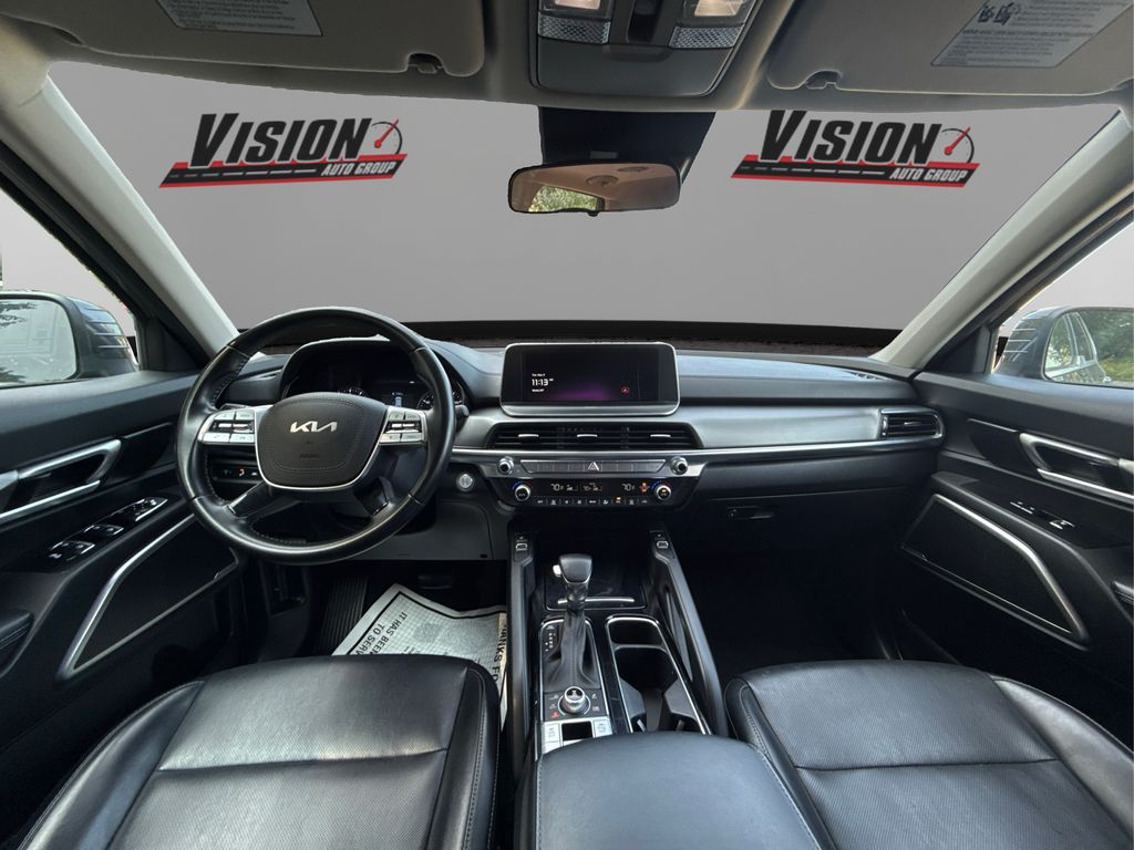 2022 Kia Telluride S photo 25