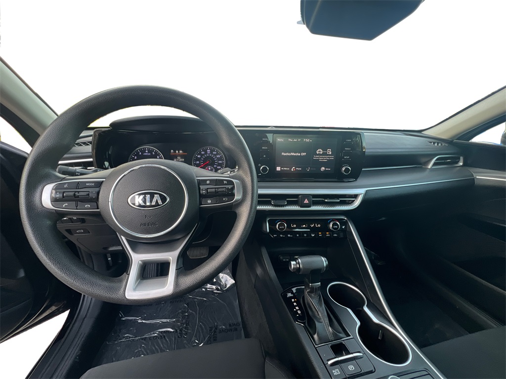 2022 Kia K5 LXS photo 19