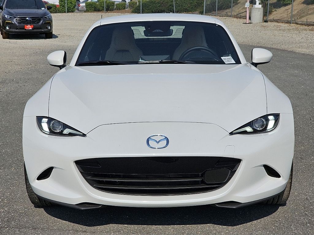 2025 Mazda MX-5 Miata Miata RF Grand Touring photo 5