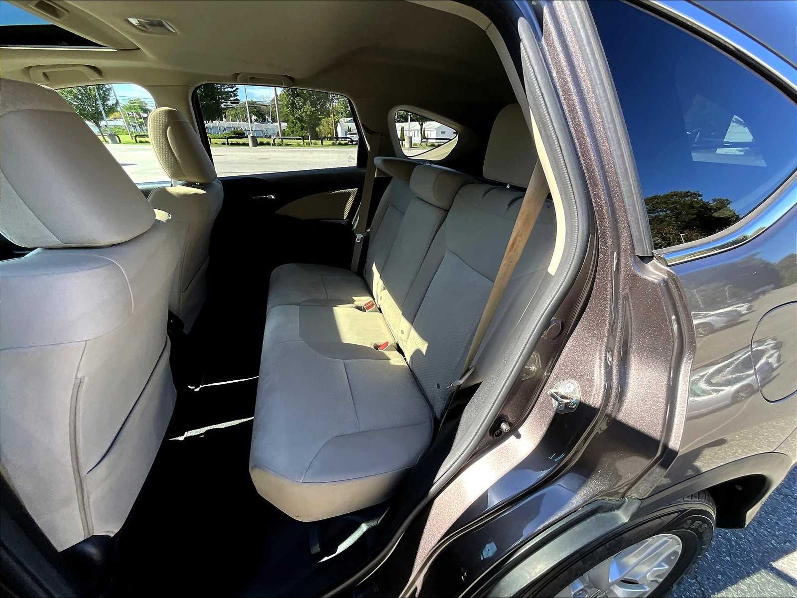 2016 Honda CR-V EX photo 15