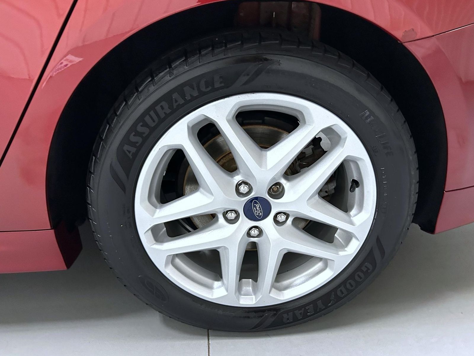 2016 Ford Fusion SE photo 22