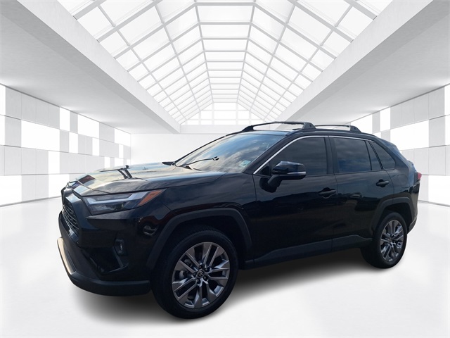 2023 Toyota RAV4 XLE Premium's photo