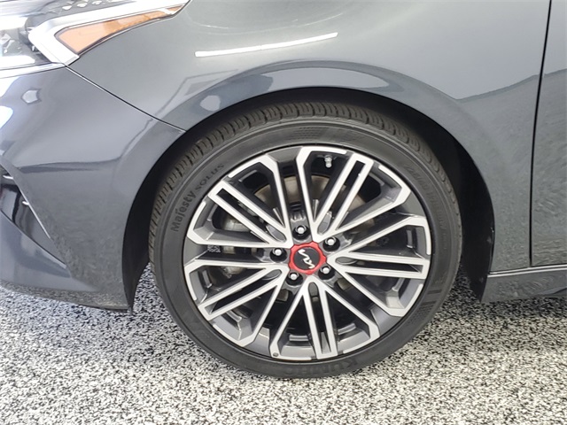 2023 Kia Forte GT photo 6