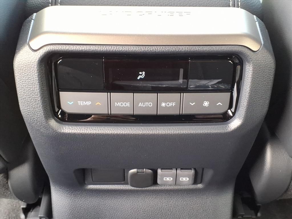 2025 Toyota Land Cruiser Base photo 23