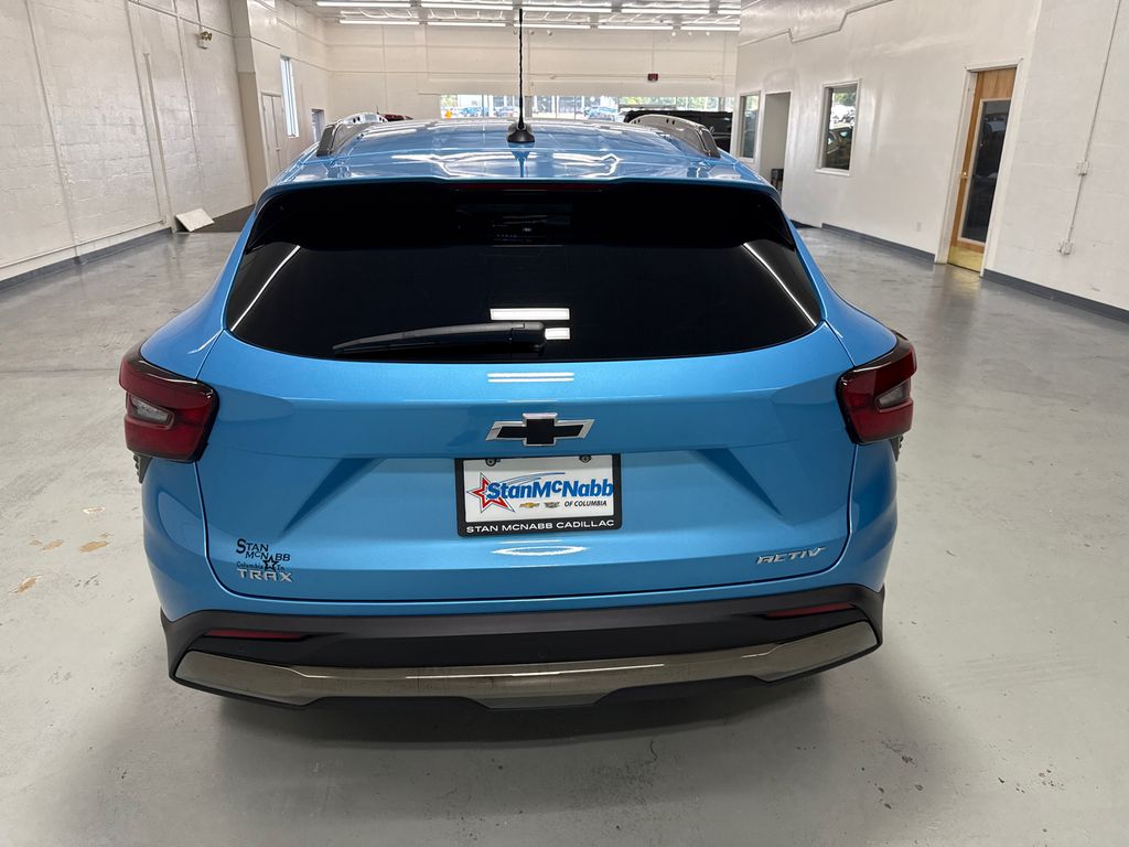 2025 Chevrolet Trax ACTIV photo 6