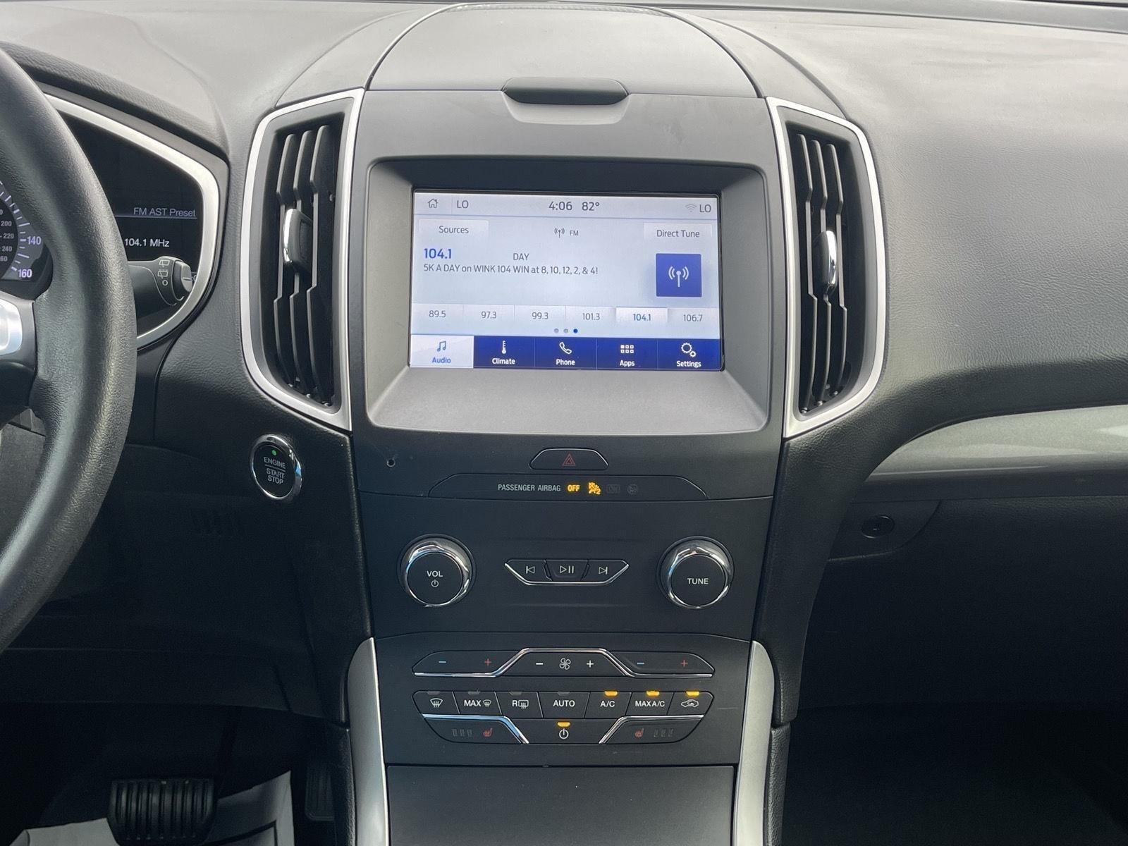 2019 Ford Edge SEL photo 28