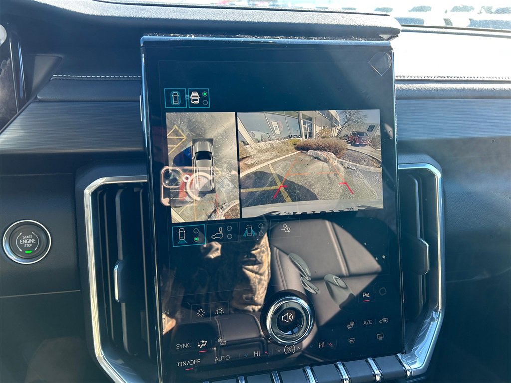 2026 GMC ACADIA - Image 23