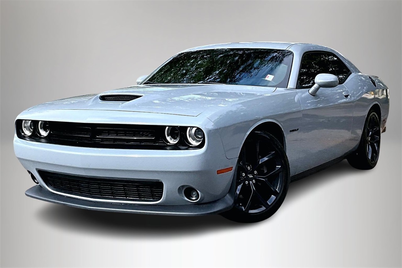 2020 Dodge Challenger R/T's photo