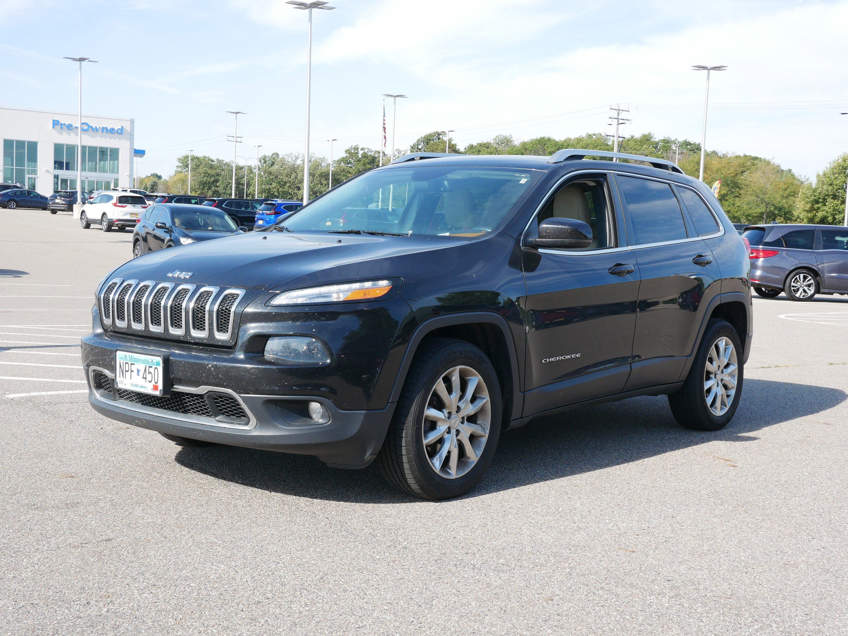 Used 2015 Jeep Cherokee Limited with VIN 1C4PJMDS1FW634454 for sale in Waite Park, Minnesota