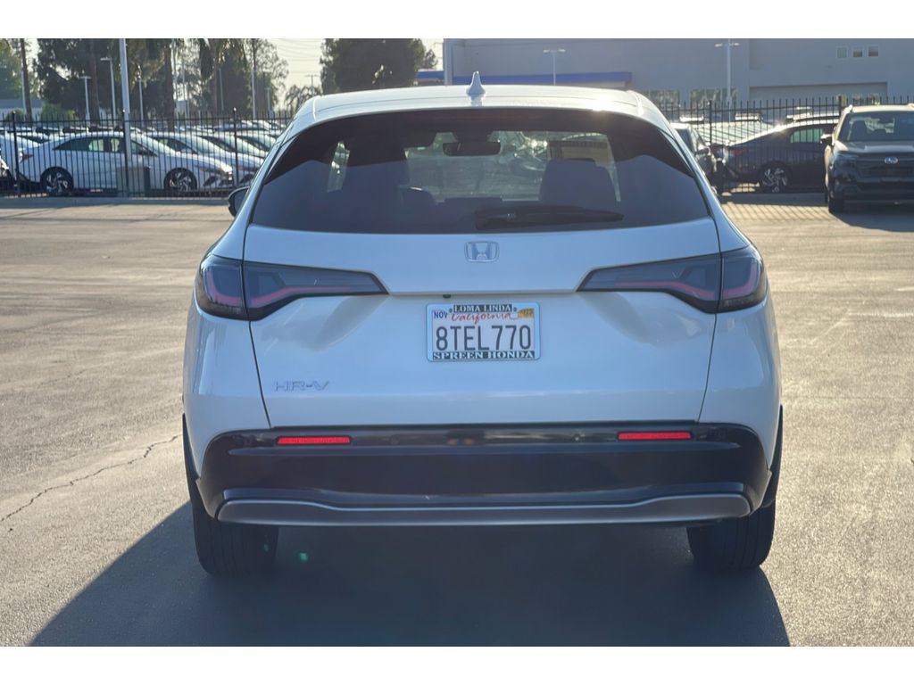 2024 Honda HR-V EX-L photo 3