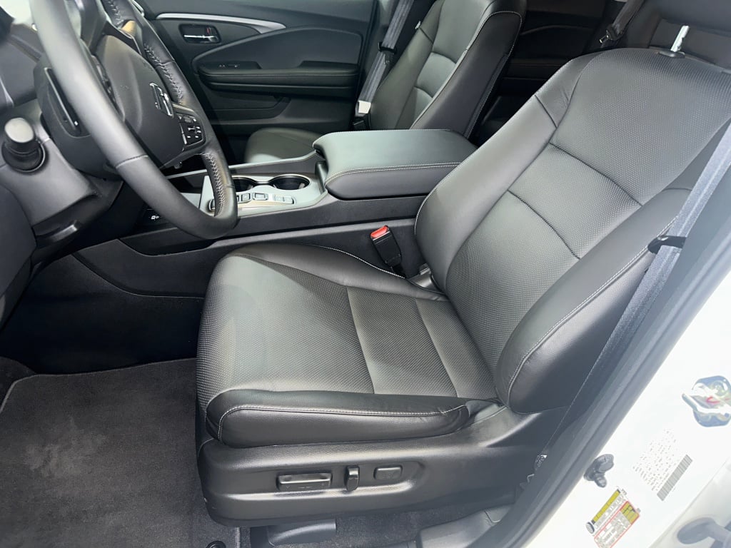 2025 Honda Ridgeline RTL photo 2