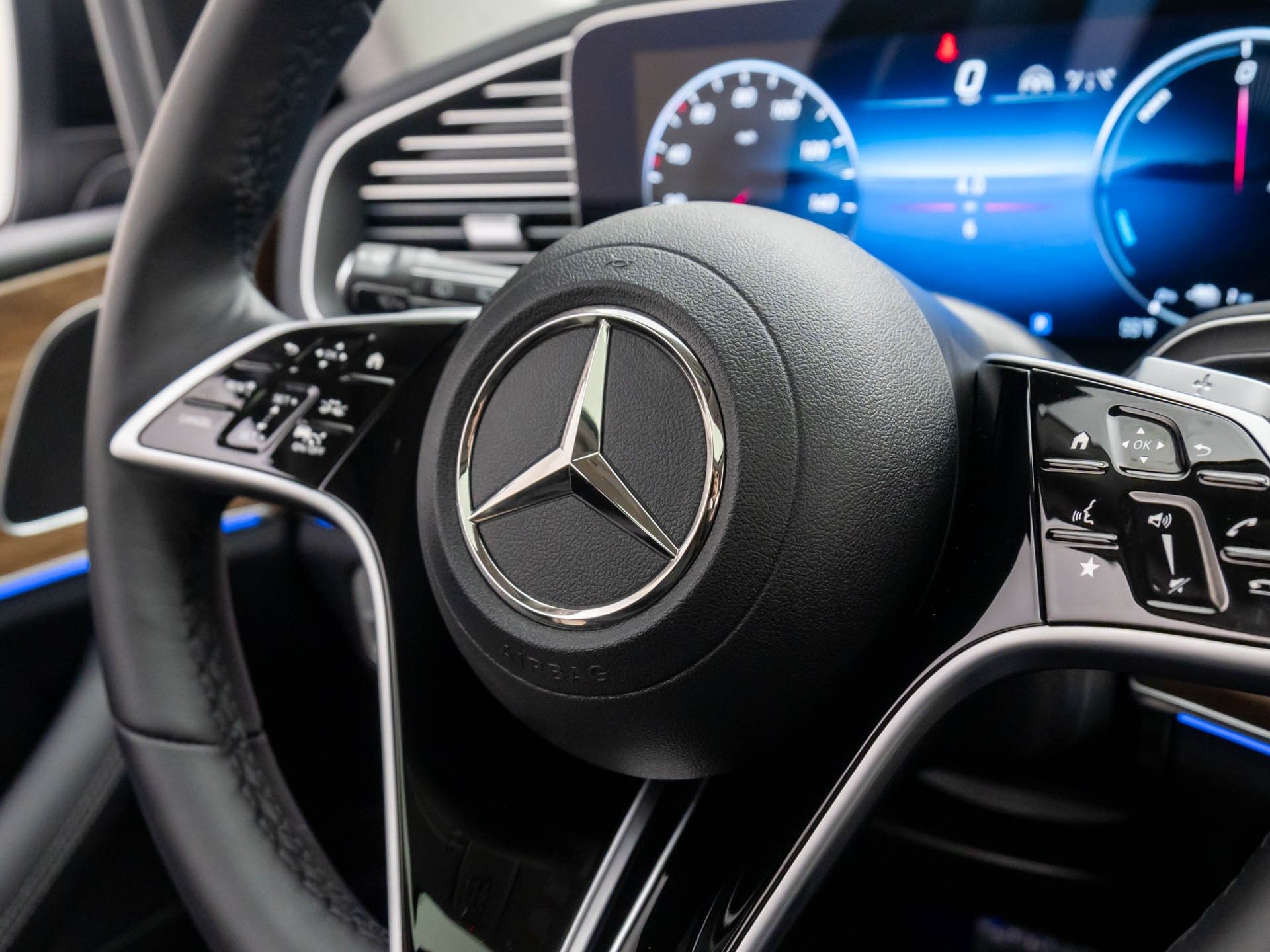 2025 Mercedes Benz GLE 450e 4MATIC photo 25