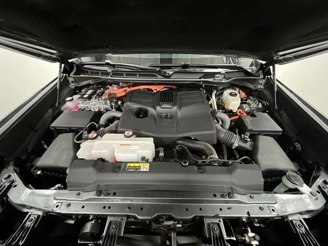 2024 Toyota Sequoia Platinum photo 22