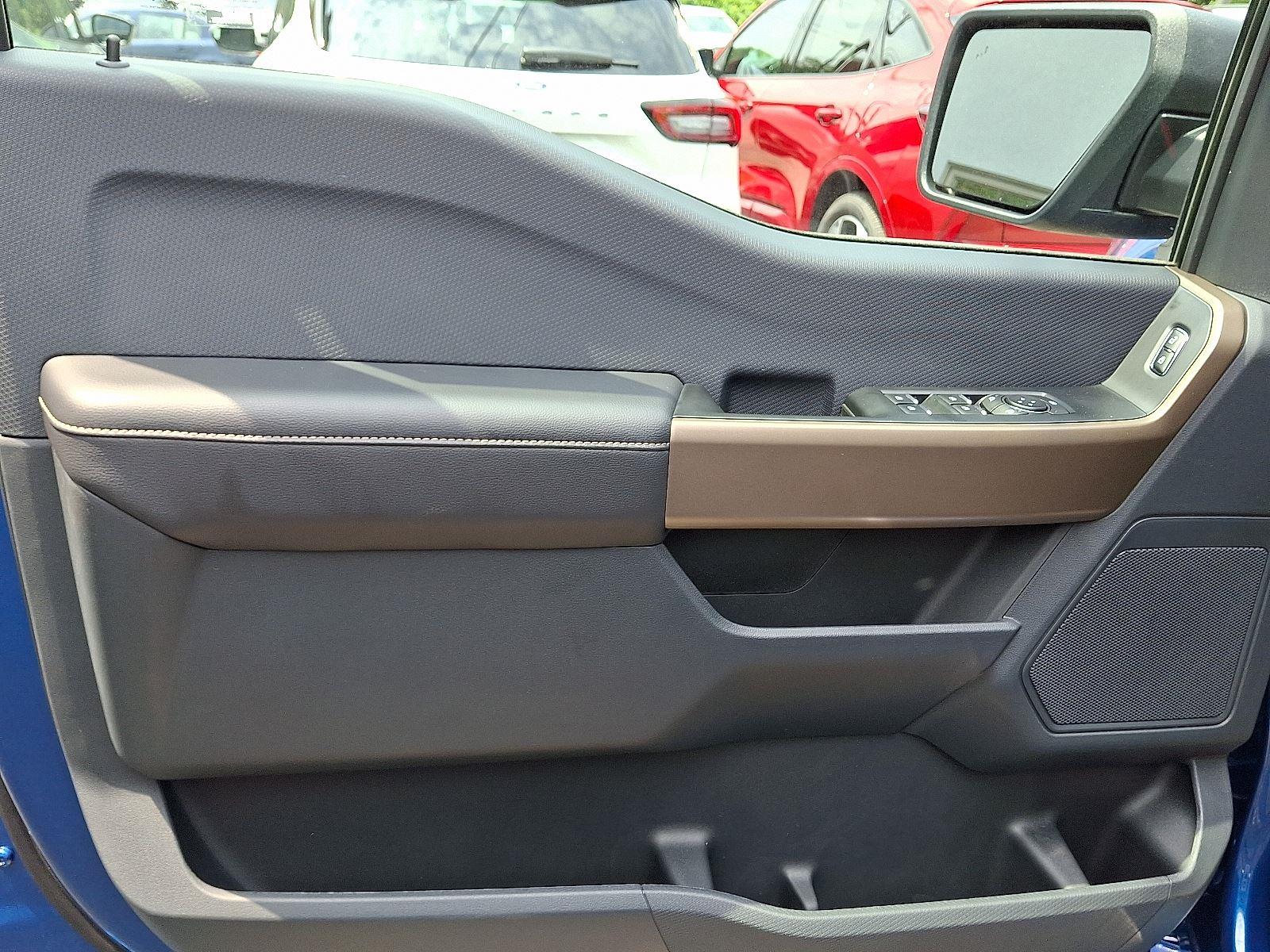 2025 Ford F-150 STX photo 7