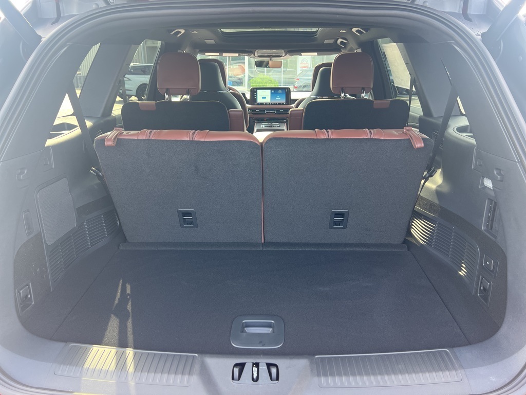 2025 Lincoln Aviator Reserve photo 19