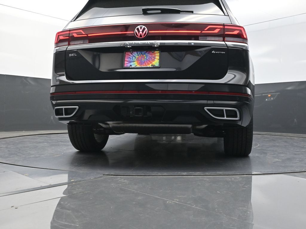 2025 Volkswagen Atlas SEL Premium R-Line photo 23