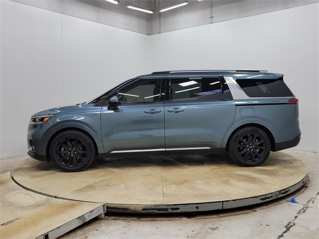 2024 Kia Carnival SX Prestige photo 5