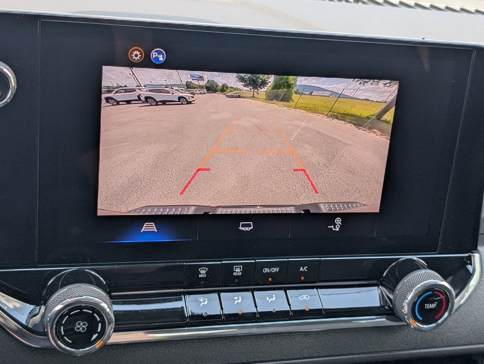 2025 Chevrolet Colorado LT photo 8