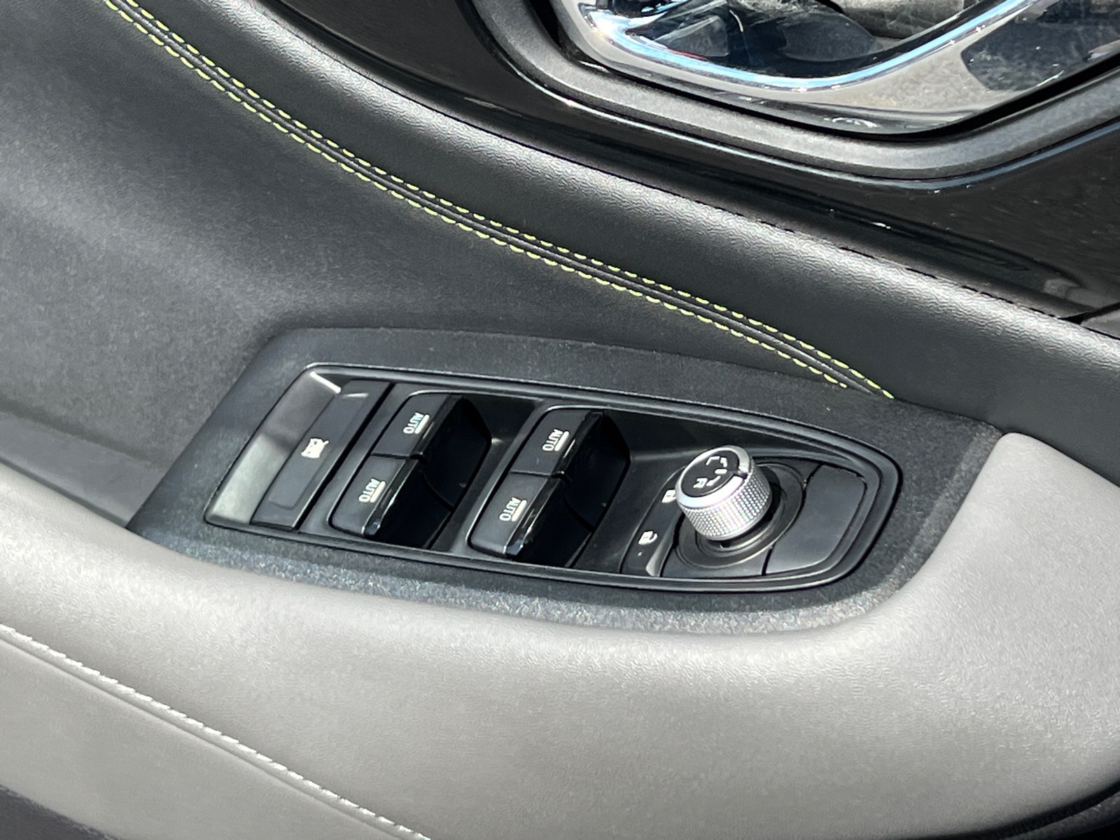 2020 Subaru Outback Onyx Edition XT photo 33