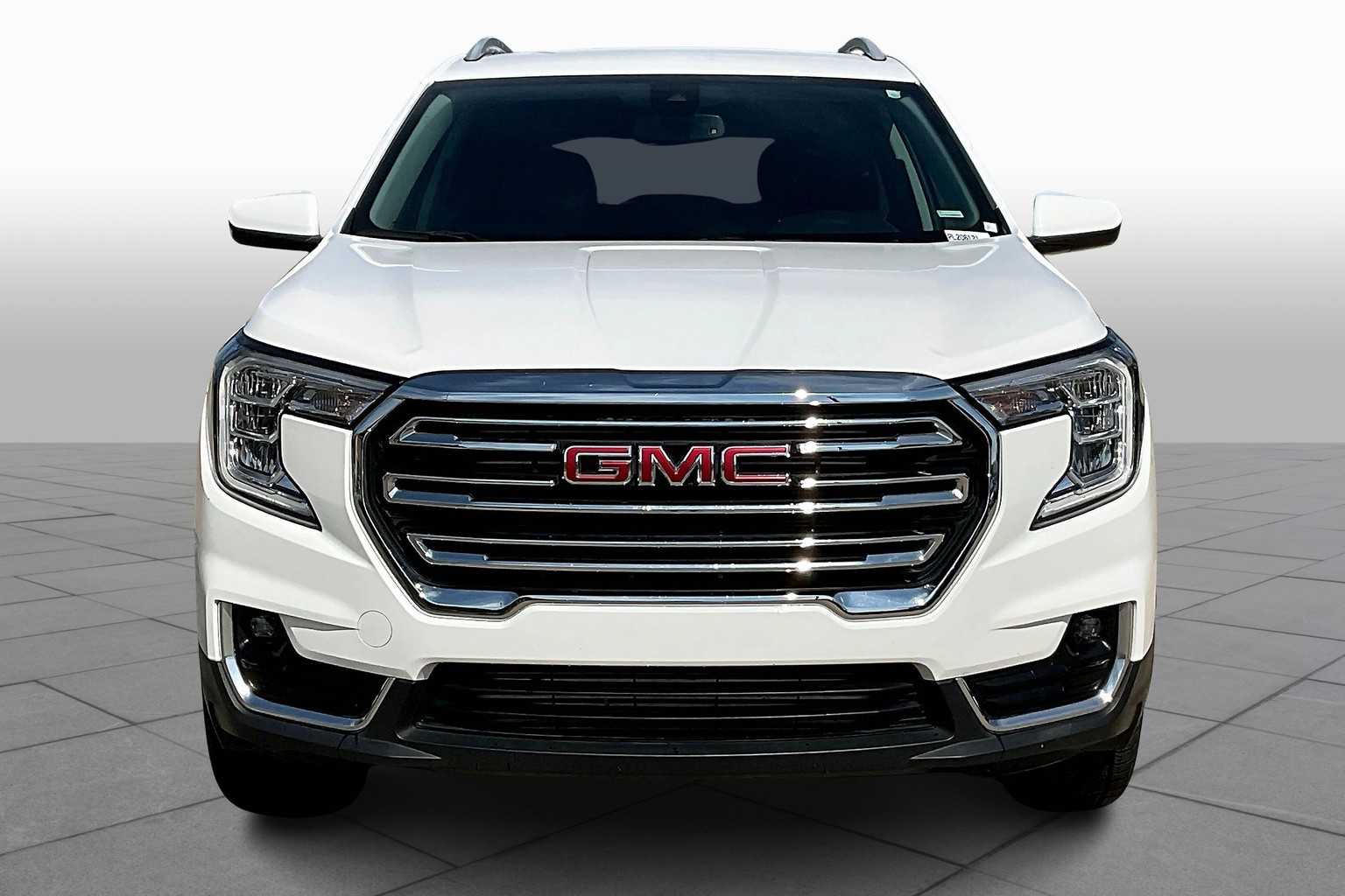 2023 Gmc Terrain SLT photo 3
