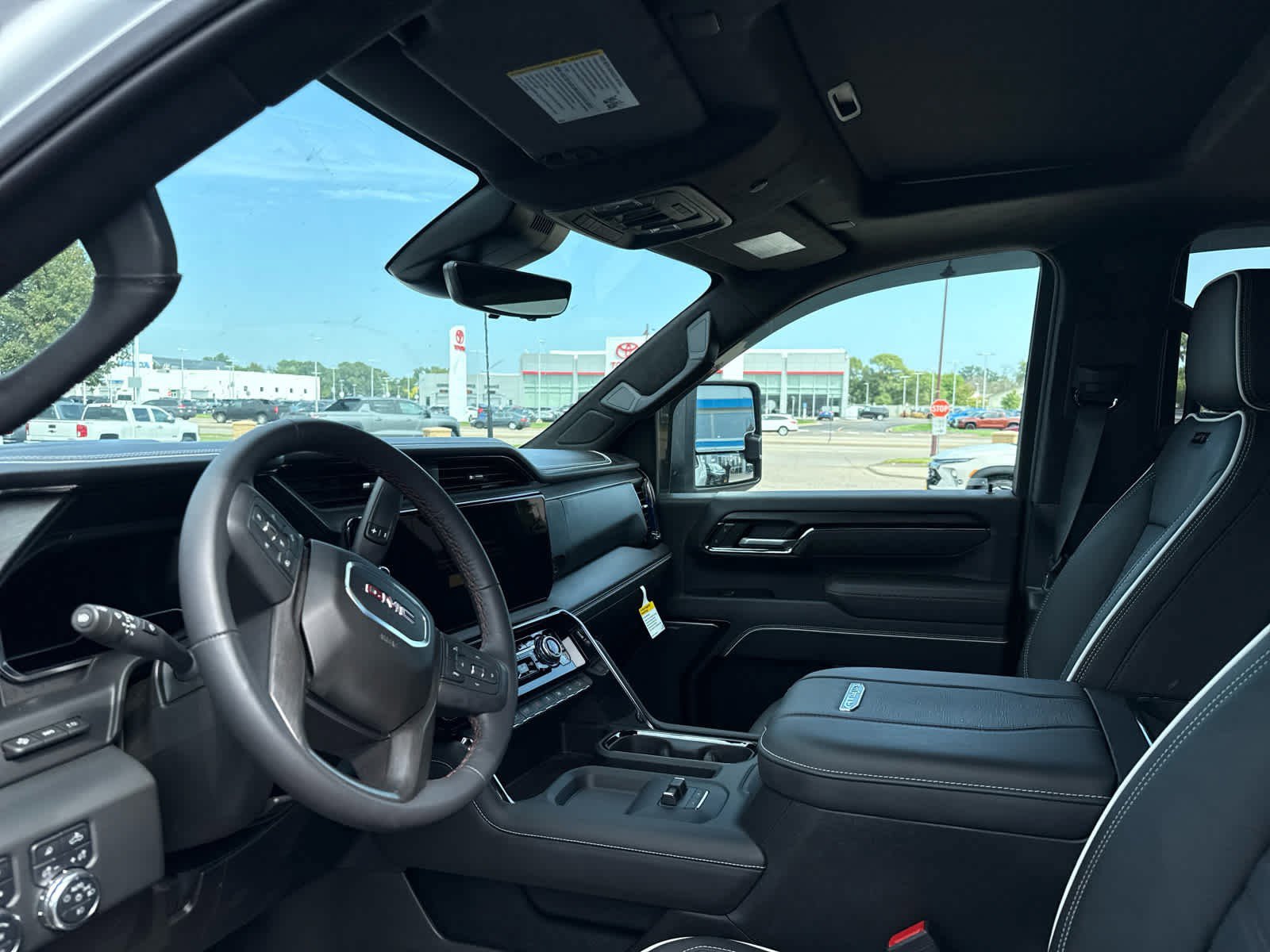 2024 Gmc Sierra 2500 HD AT4X photo 7