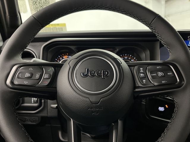 2025 Jeep Wrangler Rubicon X photo 15