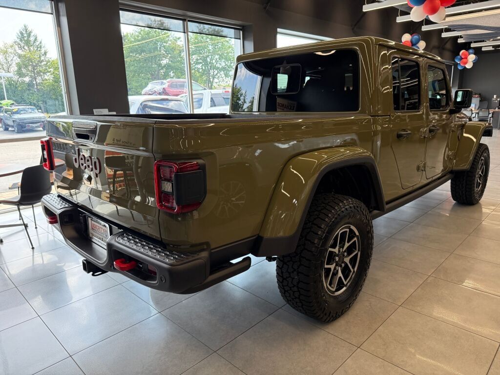2025 Jeep Gladiator Rubicon photo 6