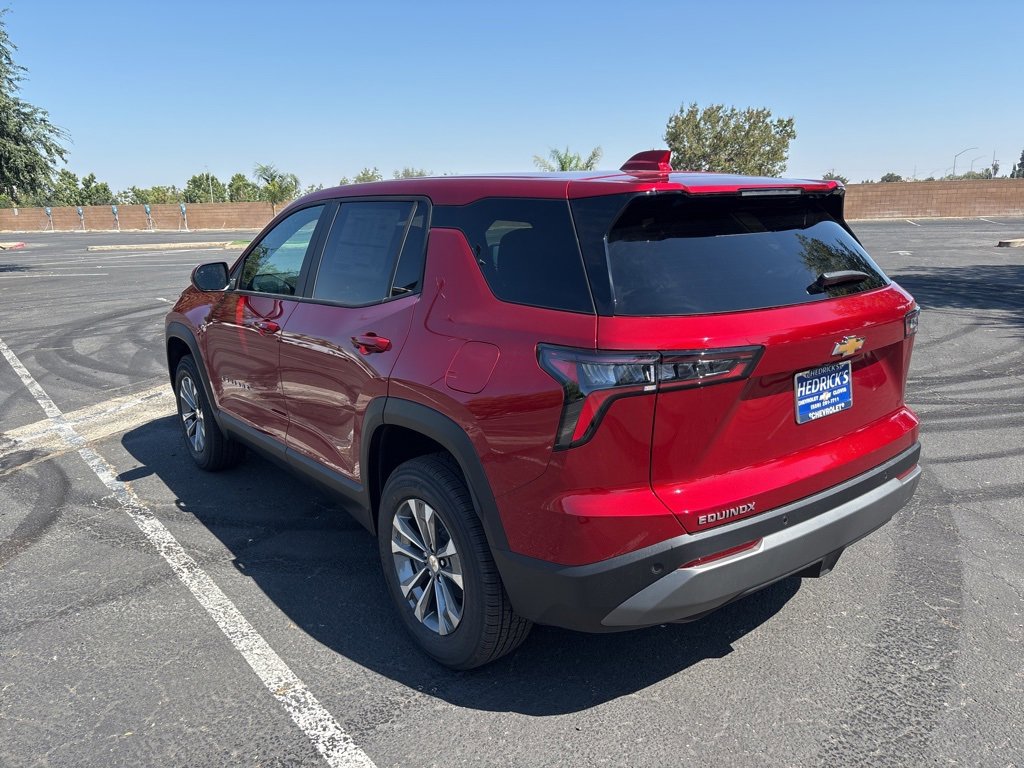 2026 Chevrolet Equinox LT photo 5