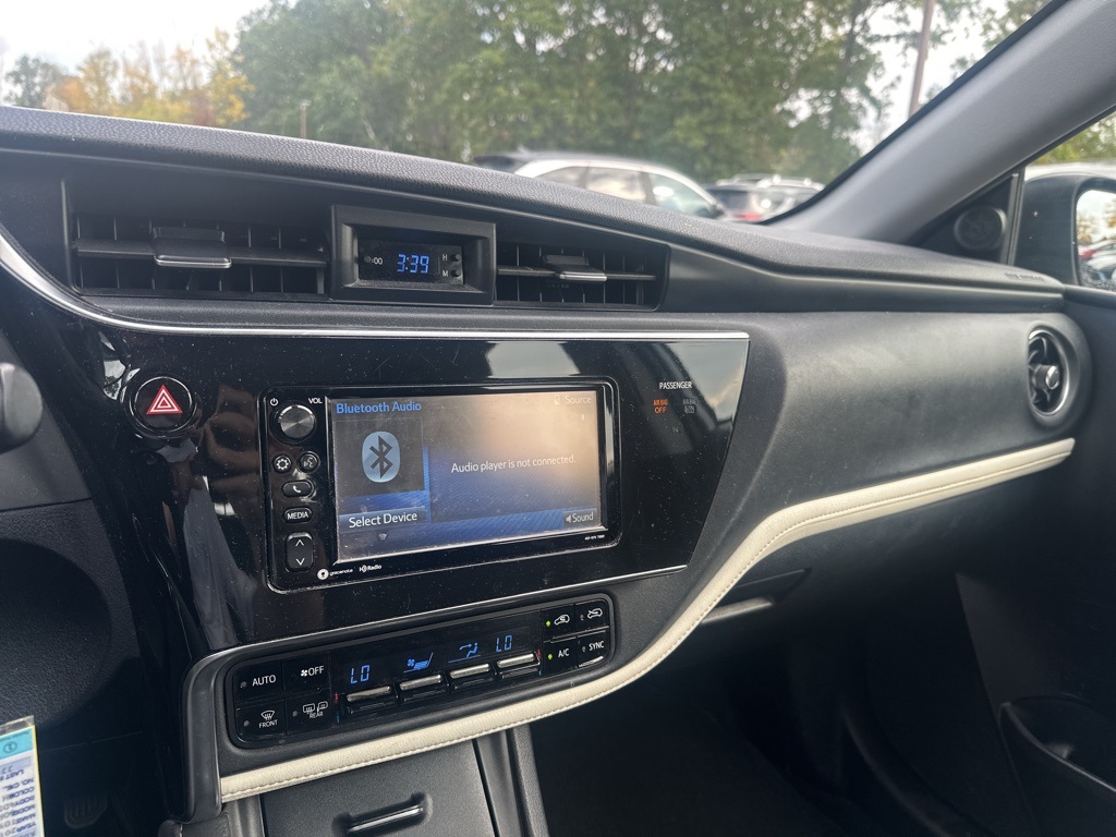 2018 Toyota Corolla iM Base photo 4